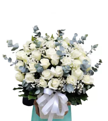 Giỏ Hoa Hồng Trắng Lá Bạc Hà Sang Trọng