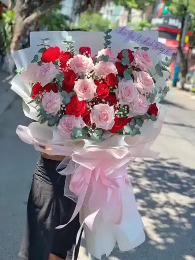 Bó Hoa Xinh Xắn