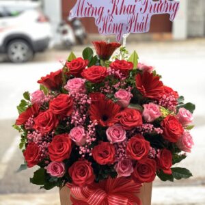 Giỏ Hoa CHúc Bạn Khai Trương Hồng Phát (i918).