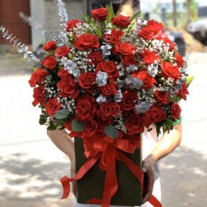 Giỏ Hoa Tặng Tình Nhân (i923).